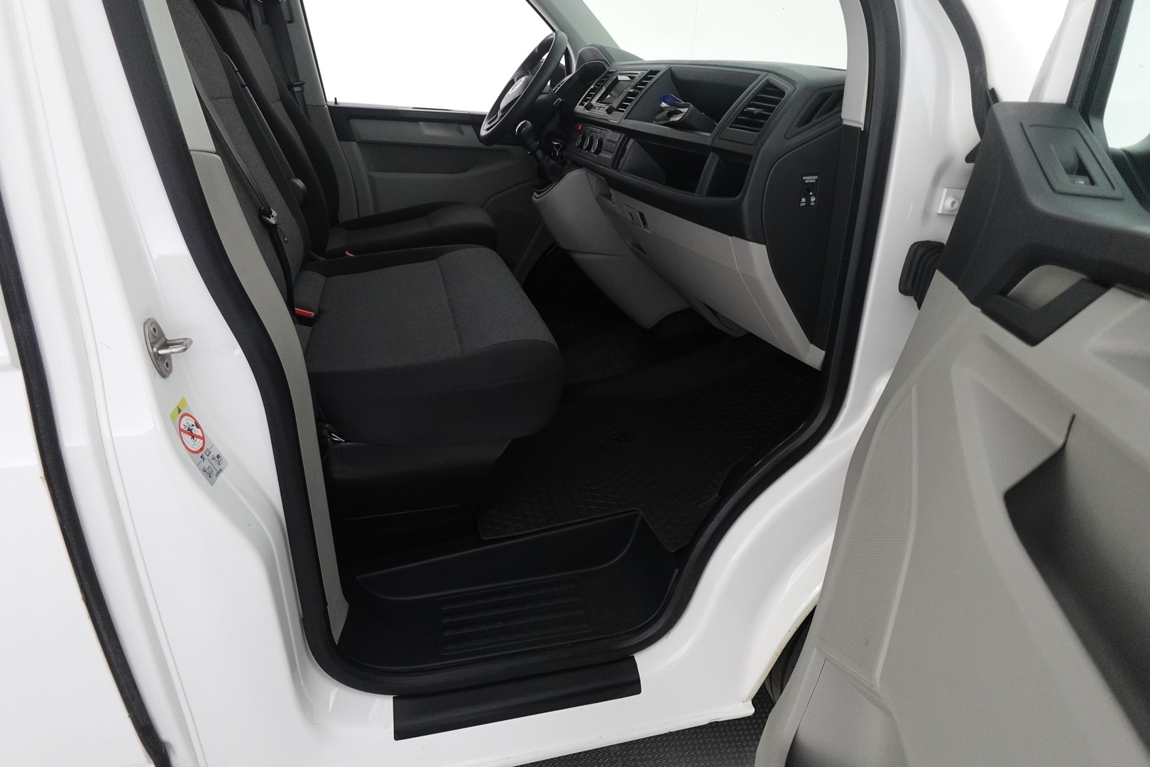 VOLKSWAGEN Transporter 2019