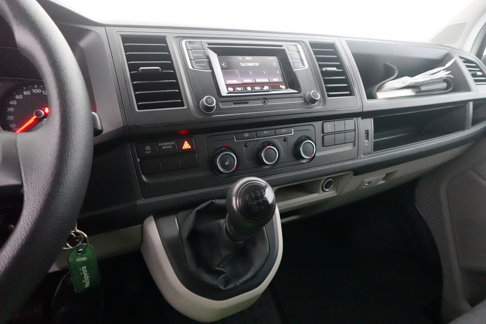 VOLKSWAGEN Transporter 2019