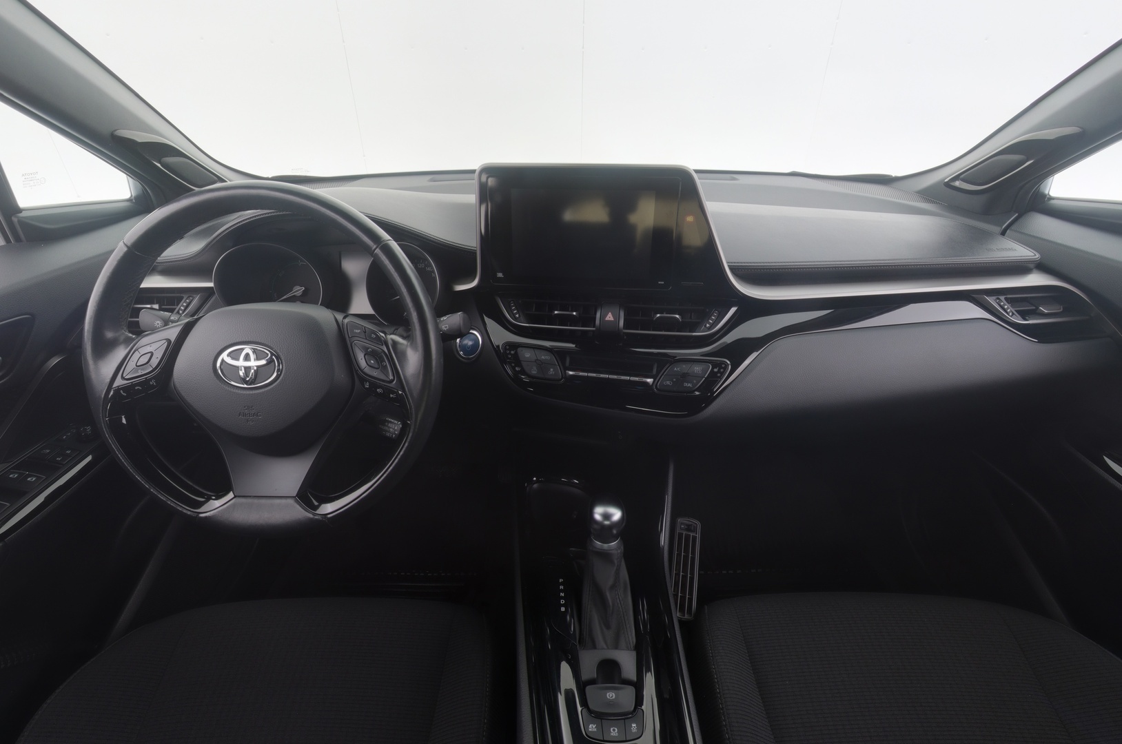 TOYOTA C-HR 2019