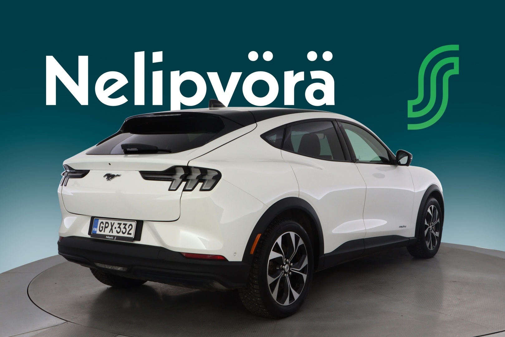 FORD Mustang Mach-E 2024