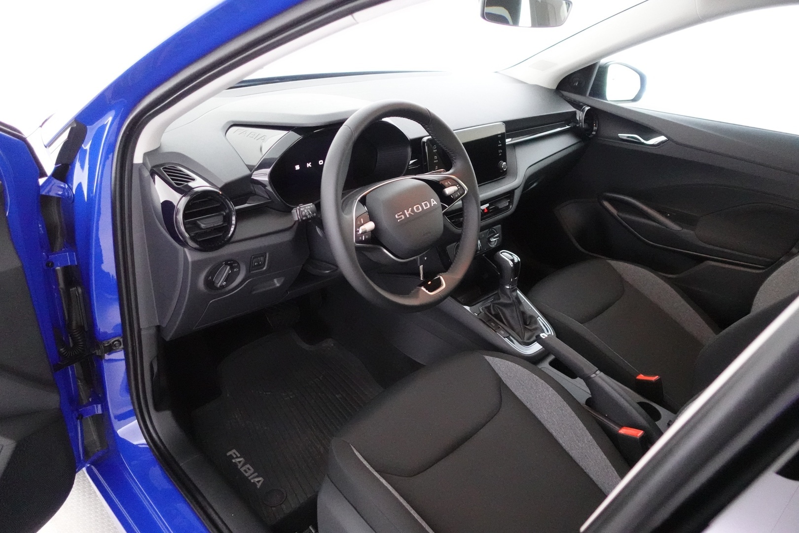 SKODA FABIA 2025