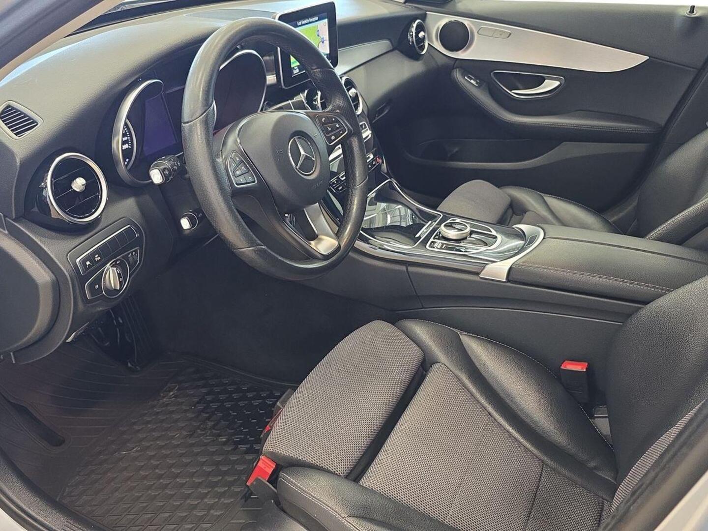 MERCEDES-BENZ C 2017