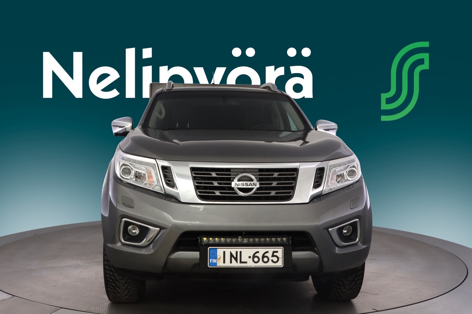 NISSAN Navara 2016