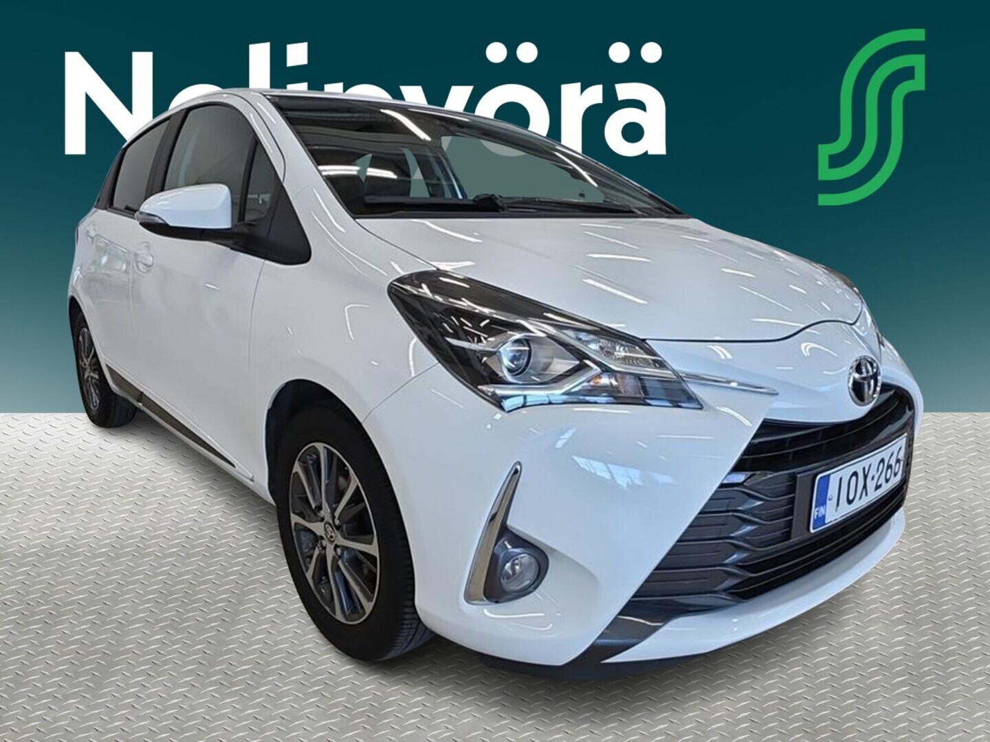 TOYOTA Yaris 2019
