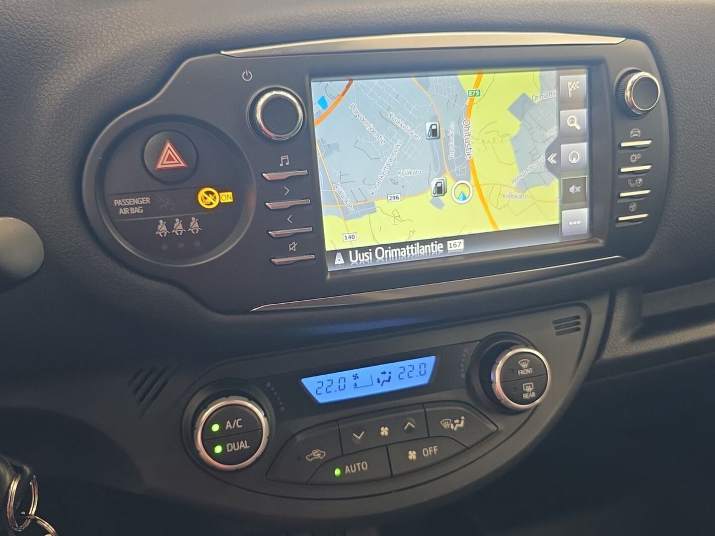 TOYOTA Yaris 2019