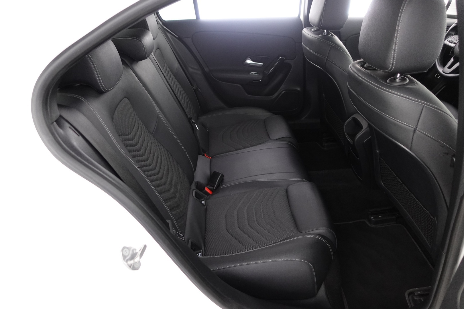 MERCEDES-BENZ A 2019