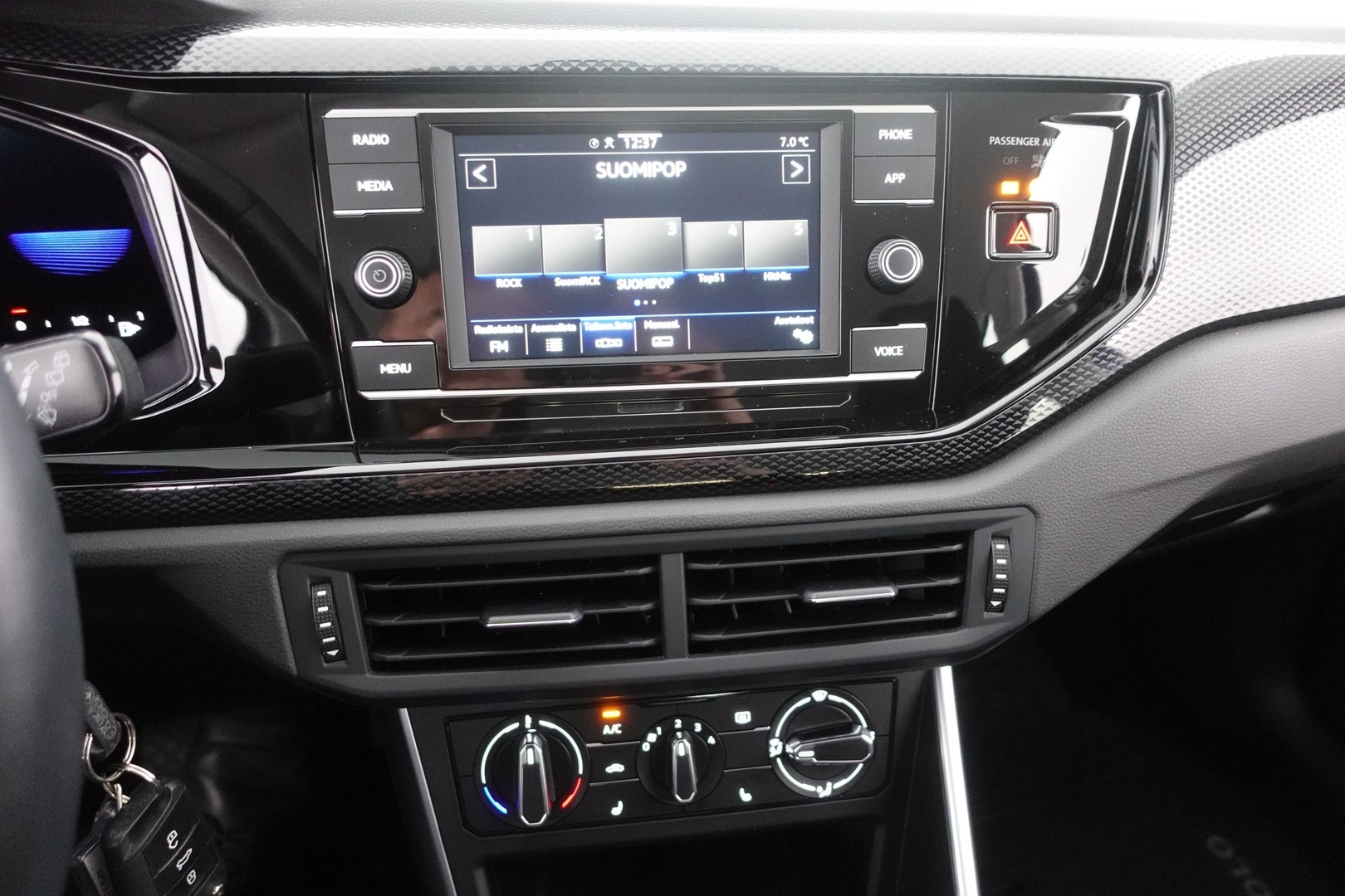 VOLKSWAGEN Polo 2022