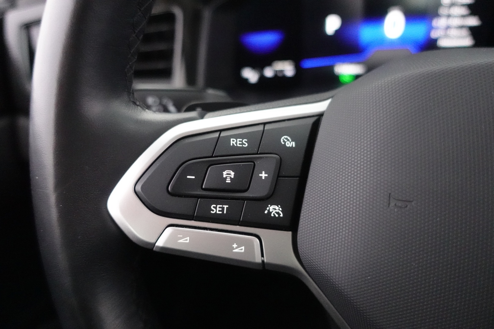 VOLKSWAGEN Polo 2022