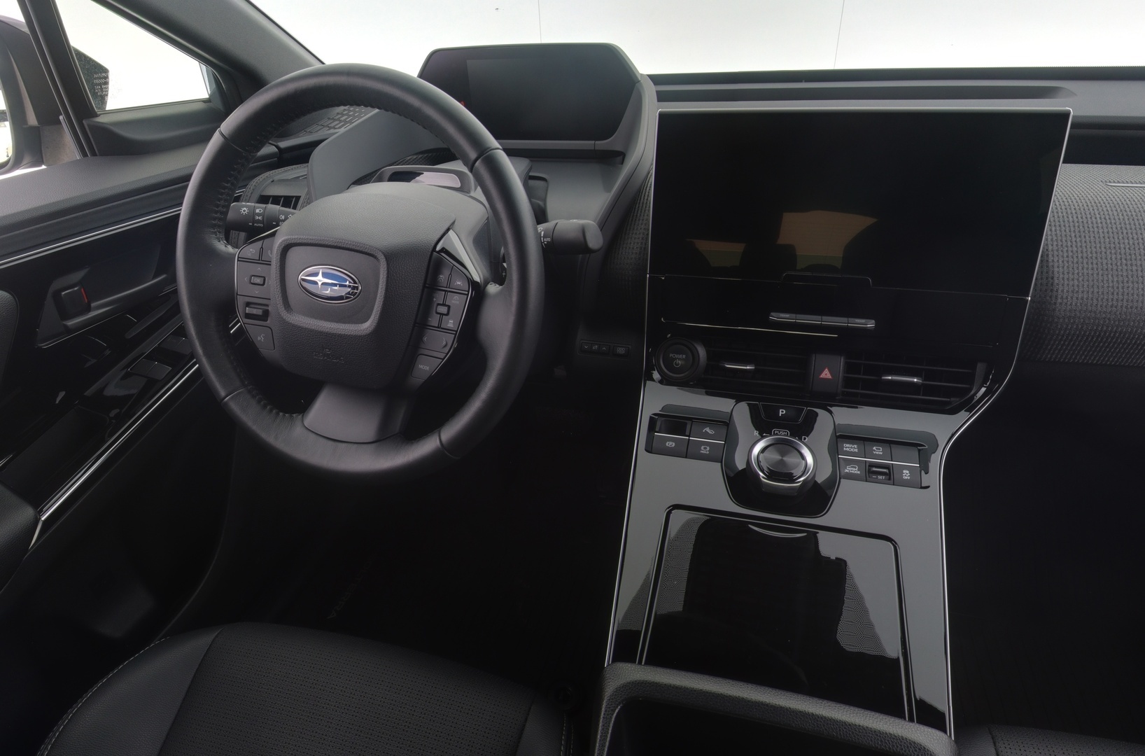 SUBARU Solterra 2022