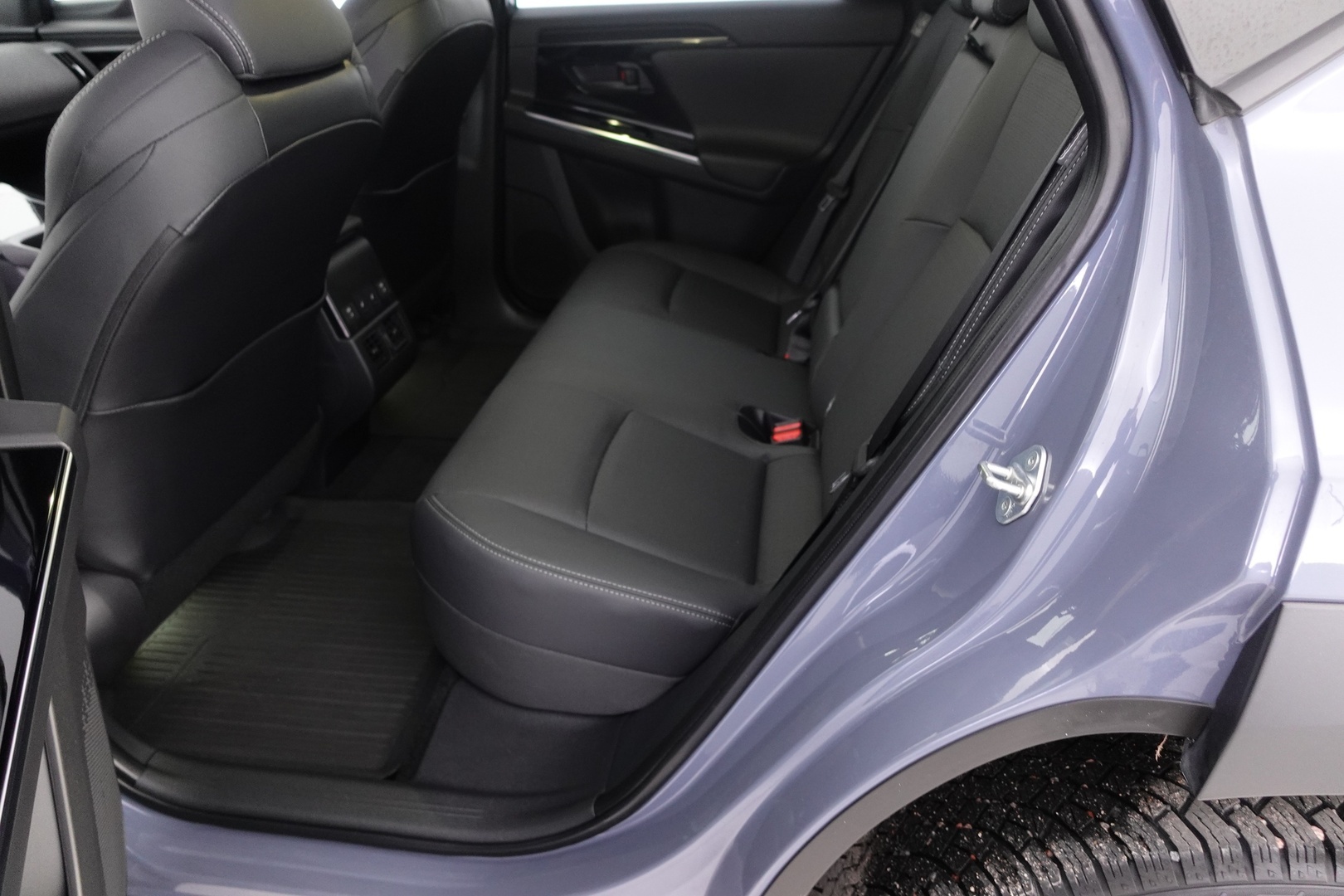 SUBARU Solterra 2022