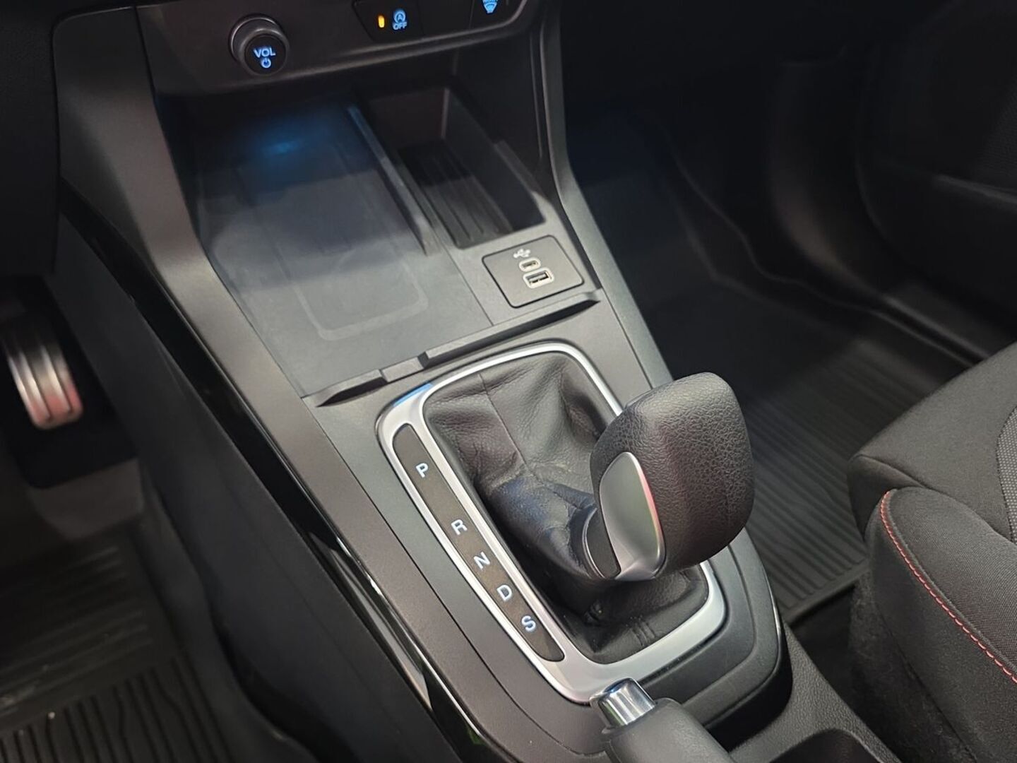 FORD Puma 2025