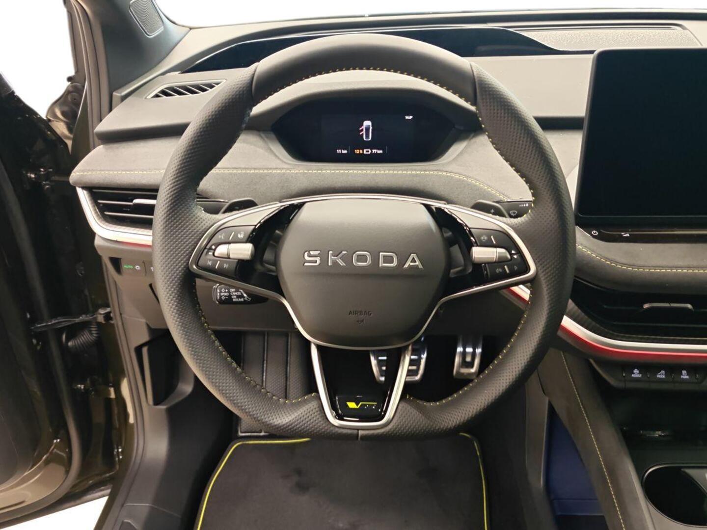 SKODA Enyaq 12
