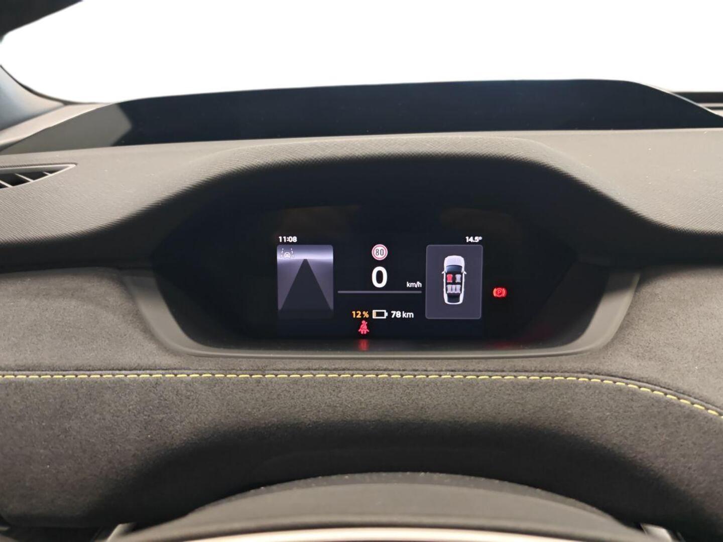 SKODA Enyaq 13
