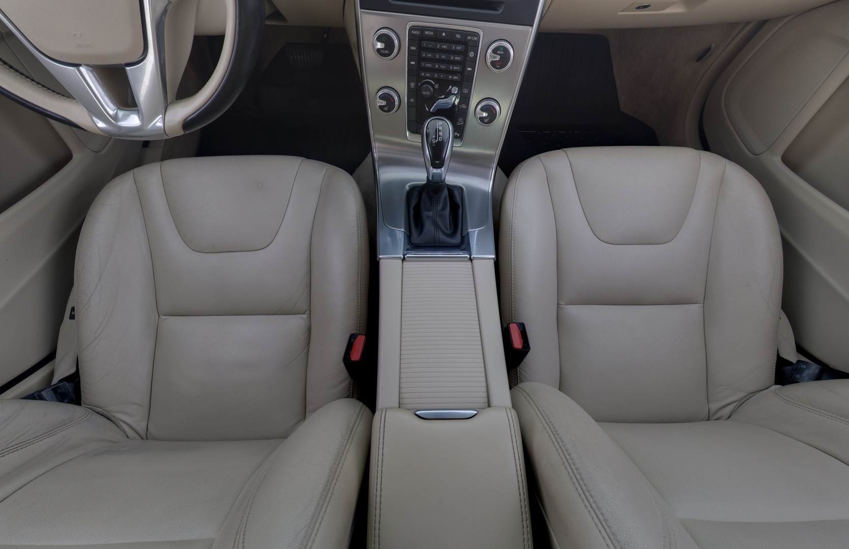 VOLVO V60 Cross Country 2016