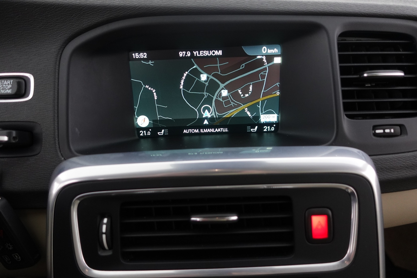 VOLVO V60 Cross Country 2016