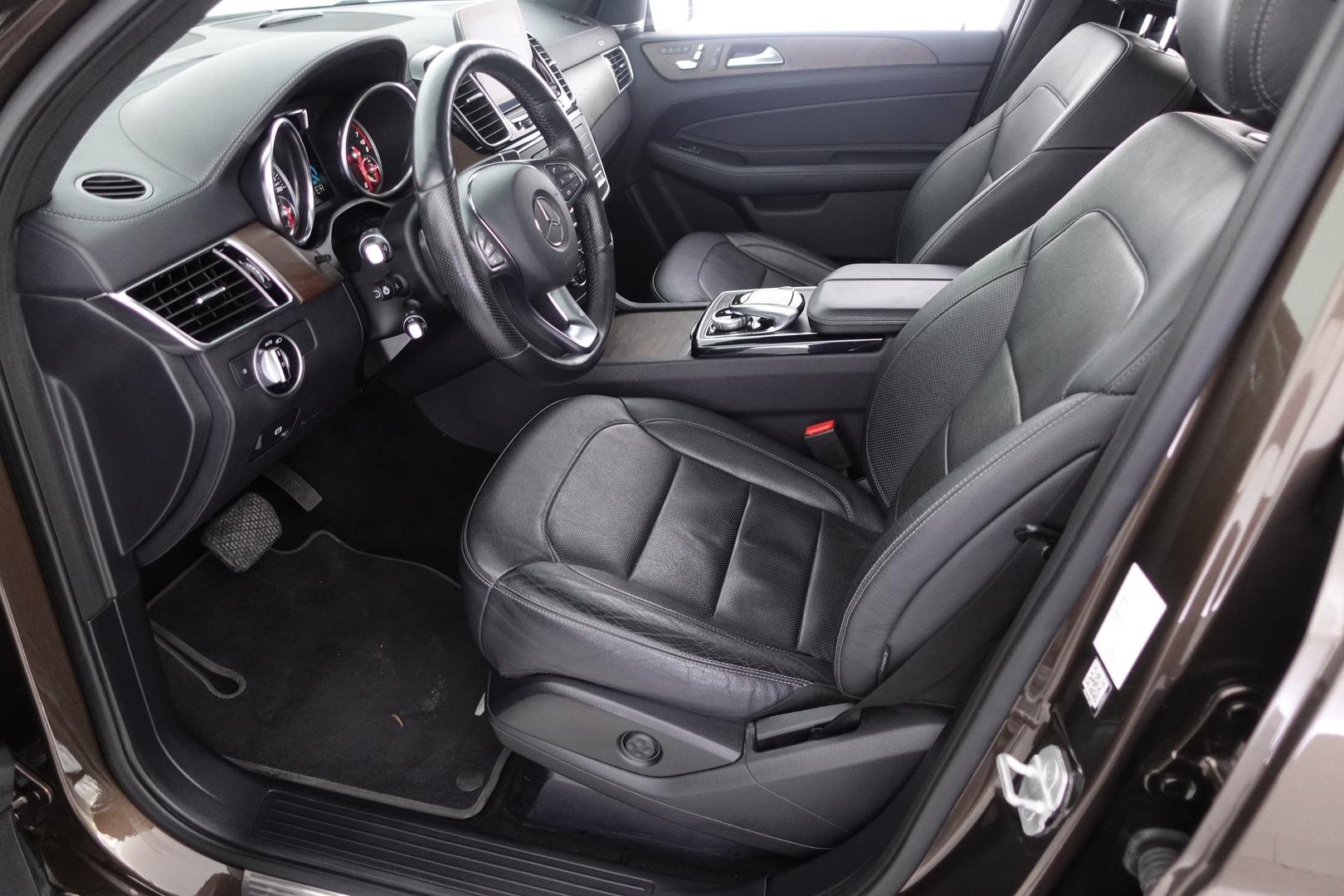 MERCEDES-BENZ GLE 2016