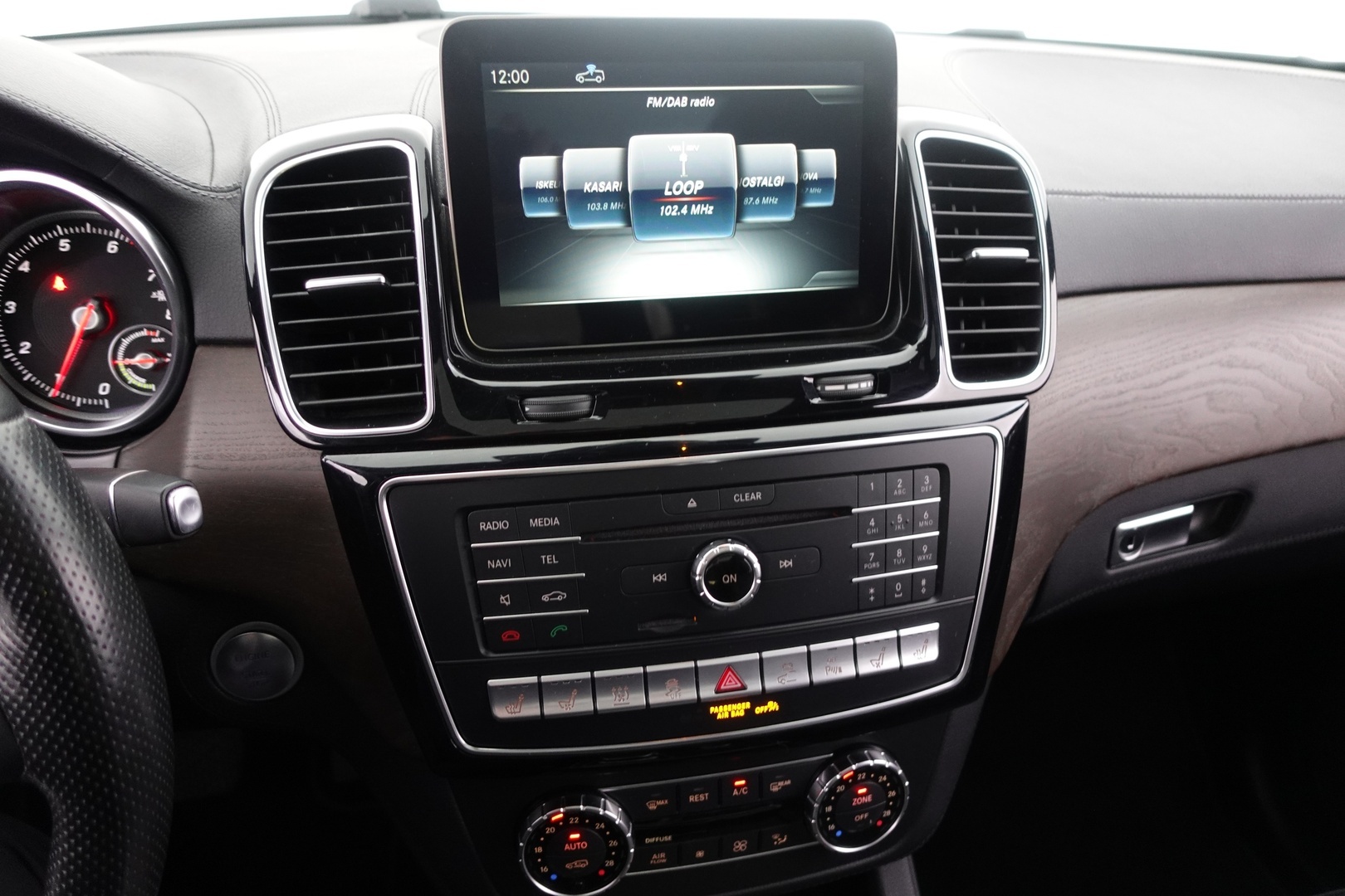 MERCEDES-BENZ GLE 2016