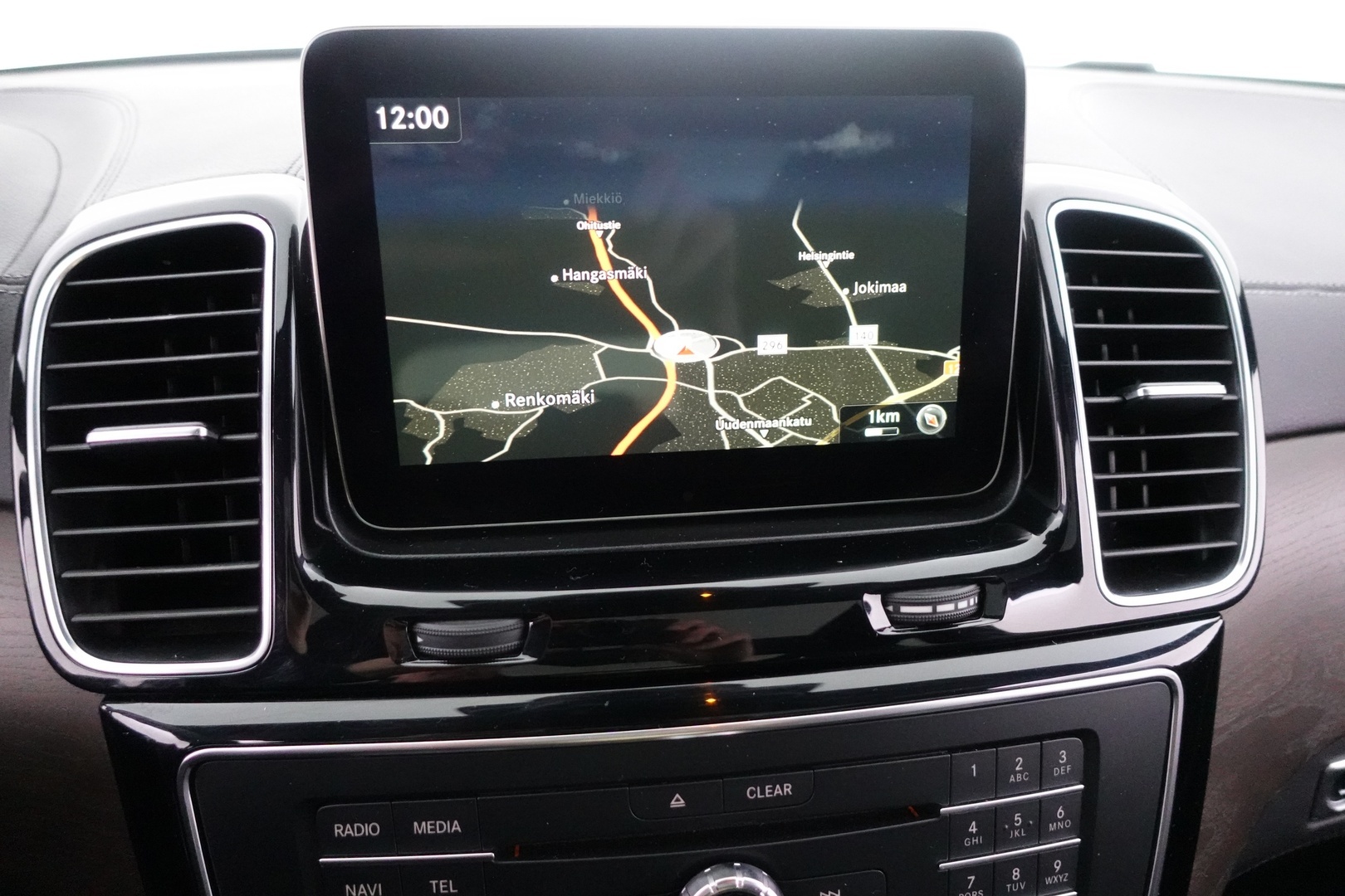 MERCEDES-BENZ GLE 2016