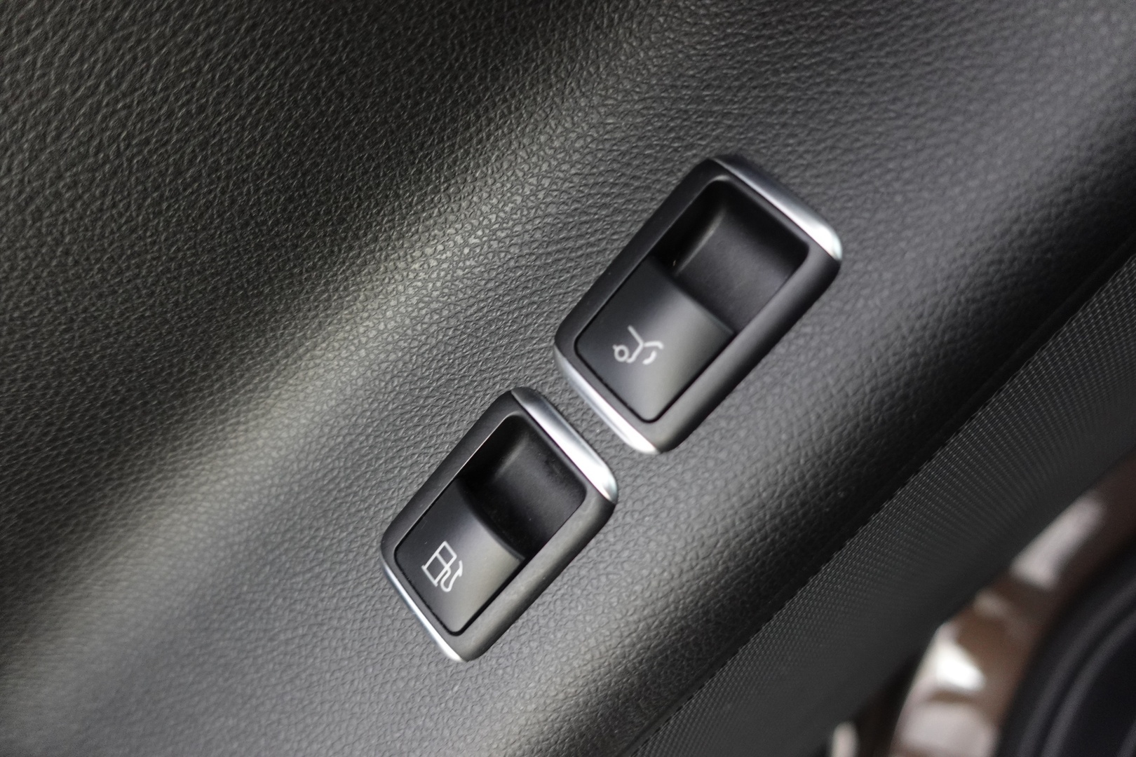 MERCEDES-BENZ GLE 2016