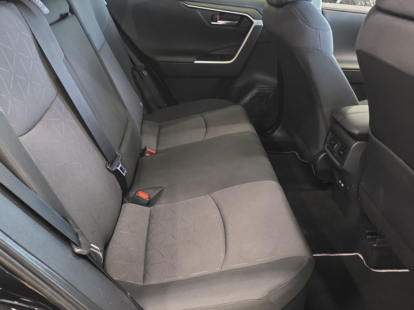 TOYOTA RAV4 22