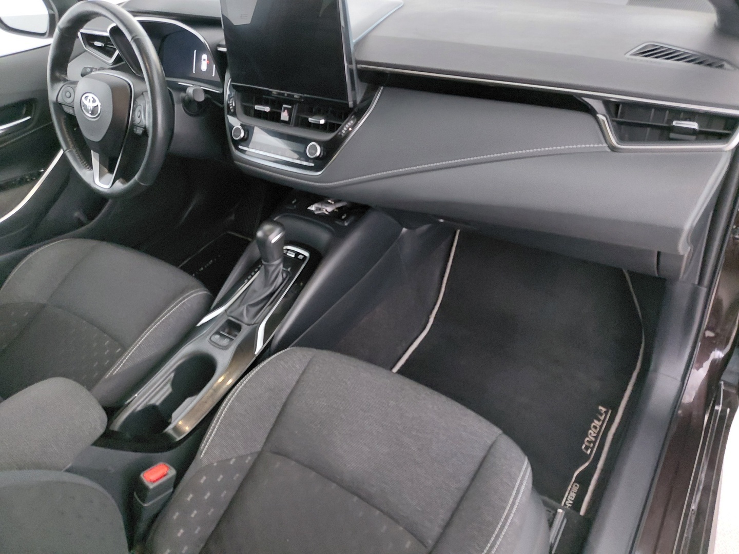 TOYOTA COROLLA 2023