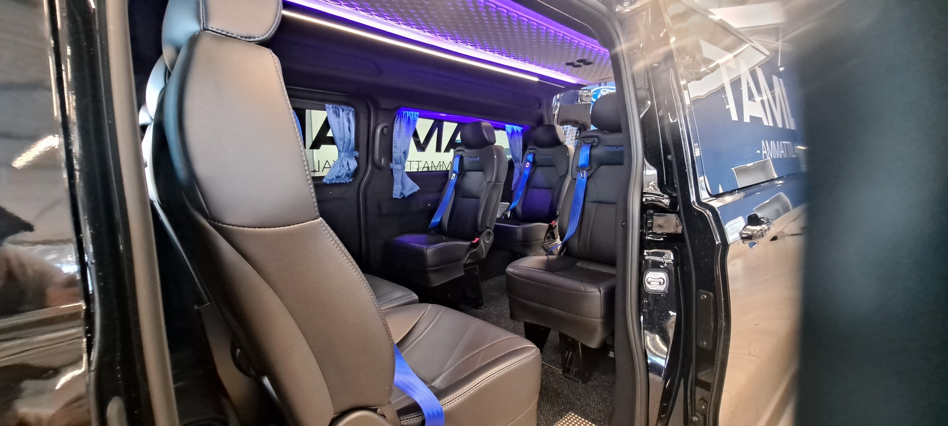 FORD TRANSIT CUSTOM 8