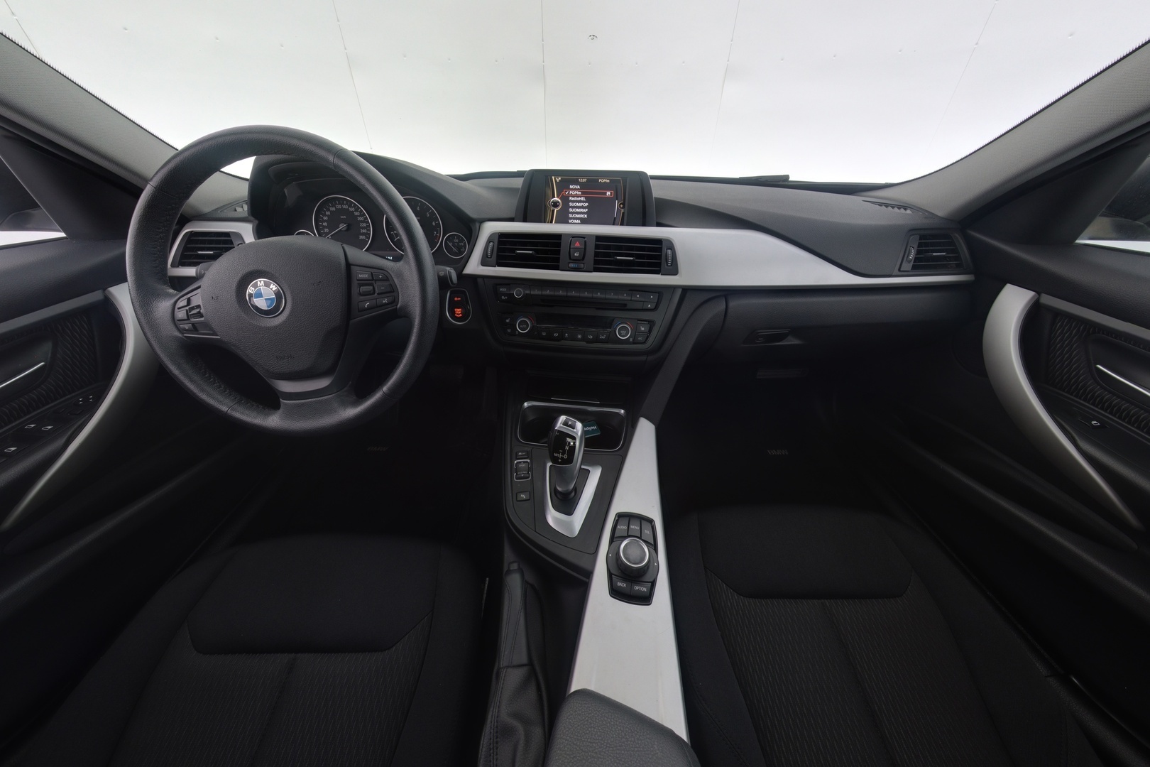 BMW 320 2014
