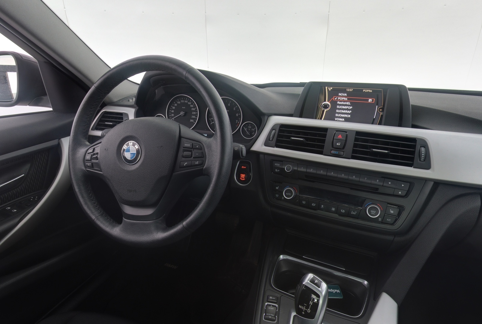 BMW 320 2014