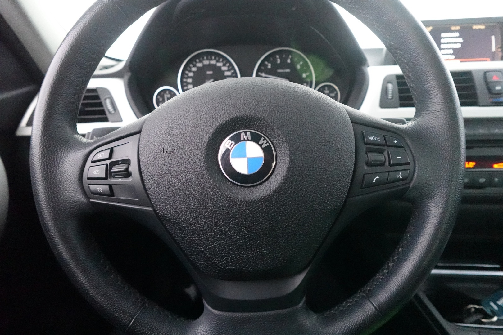 BMW 320 2014