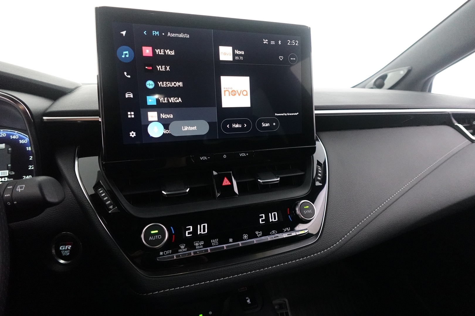 TOYOTA Corolla 2023