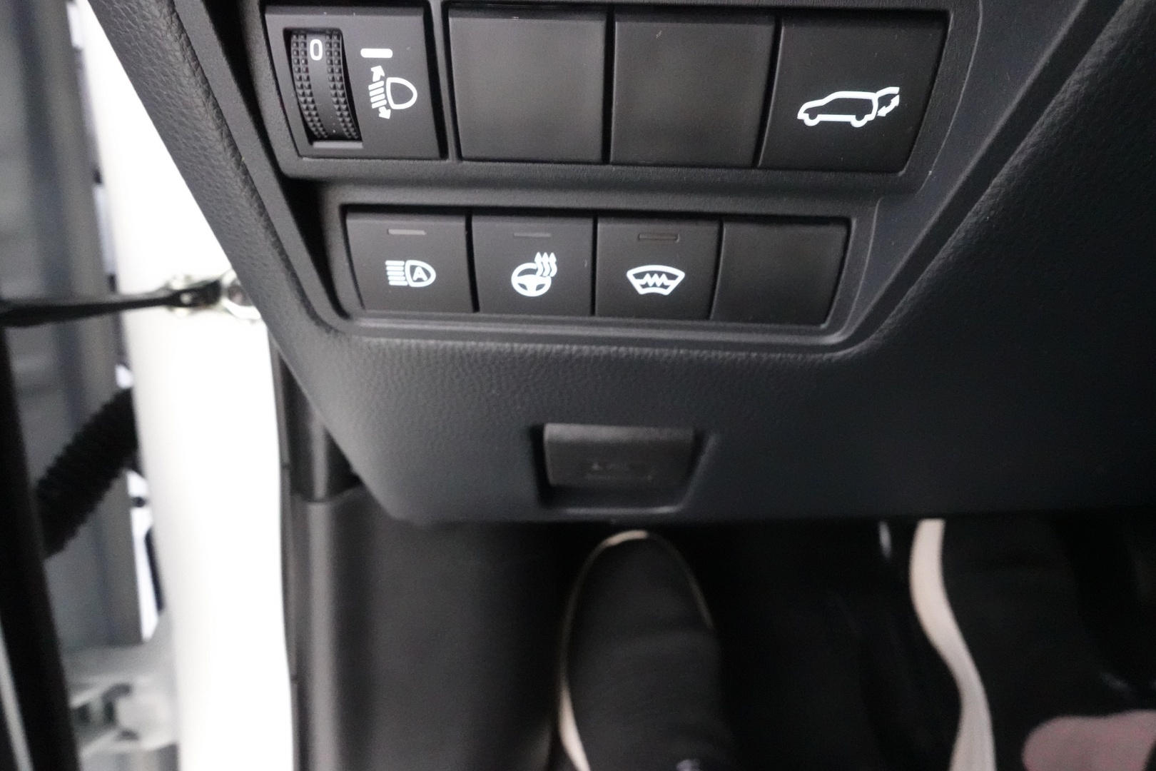 TOYOTA Yaris Cross 2025