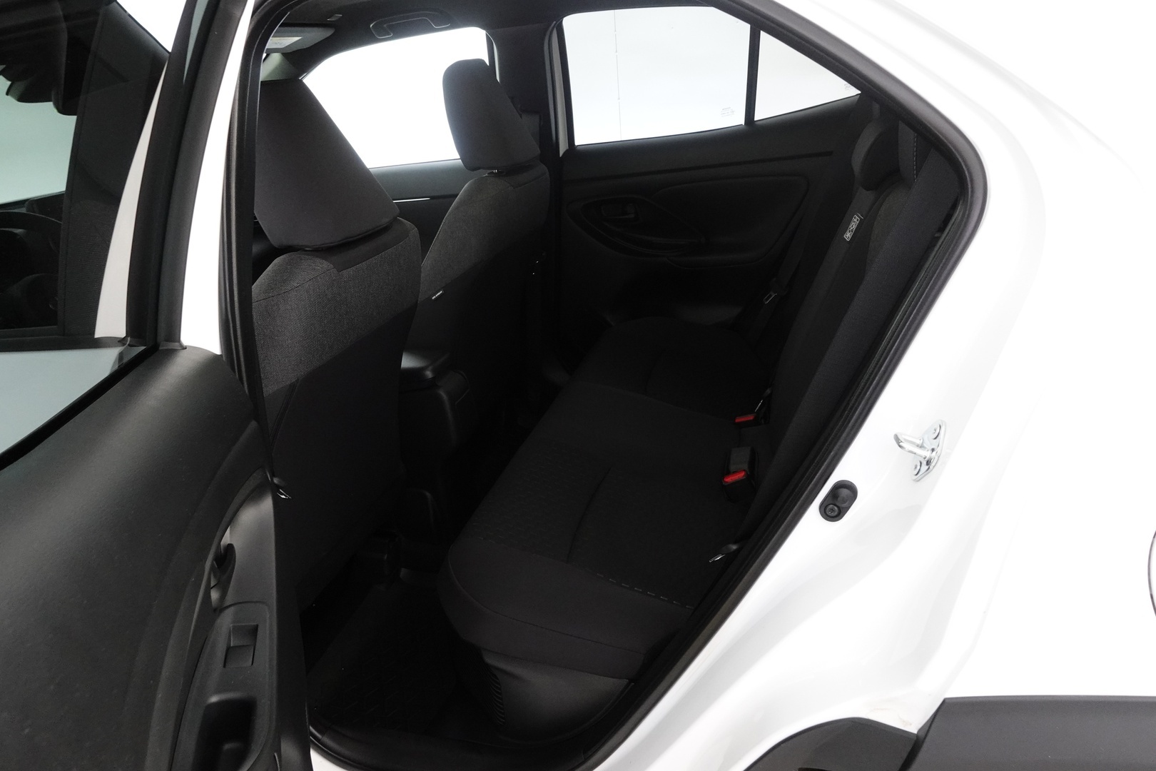 TOYOTA Yaris Cross 2025