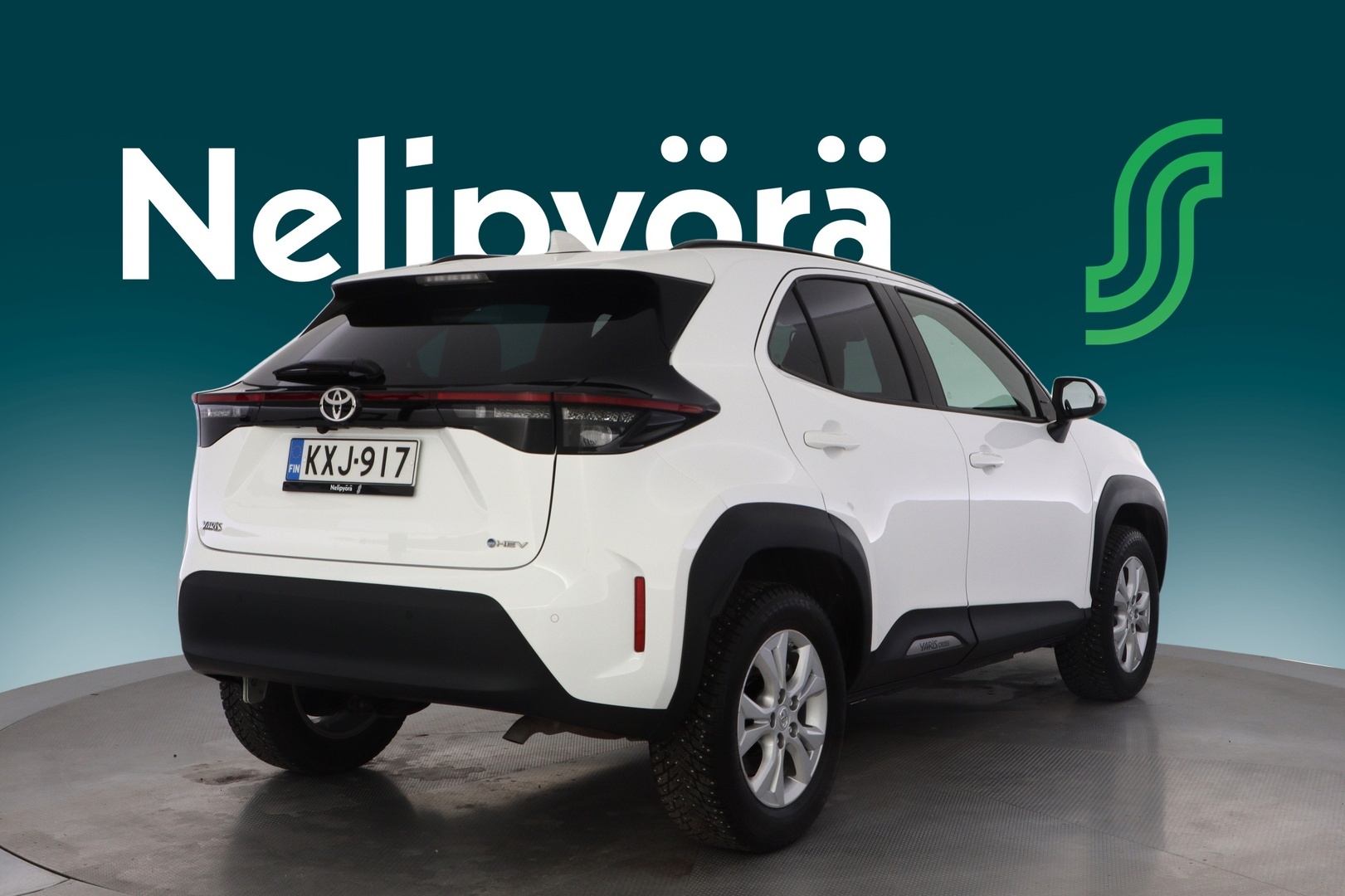 TOYOTA Yaris Cross 2025