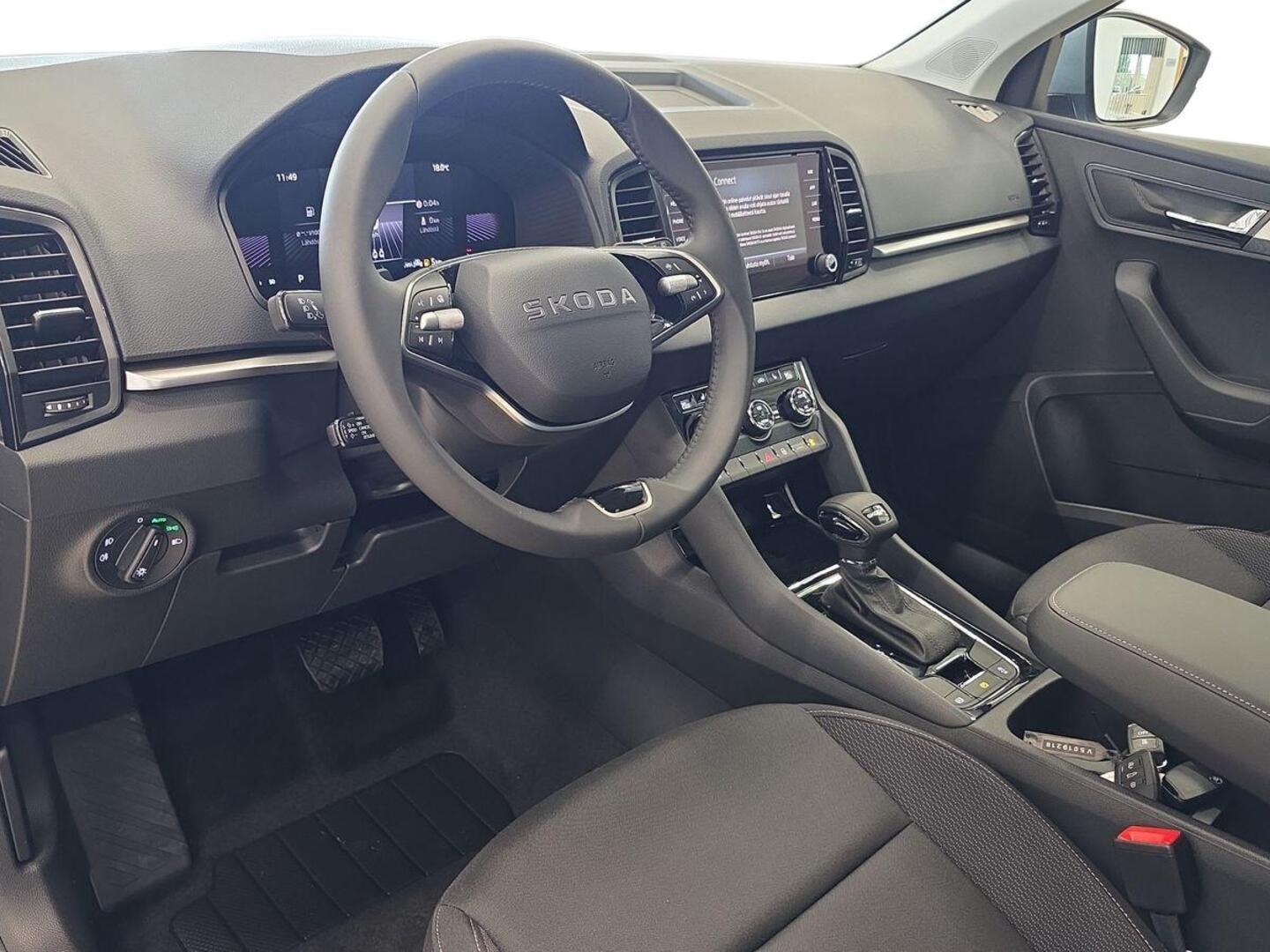 SKODA Karoq 2027