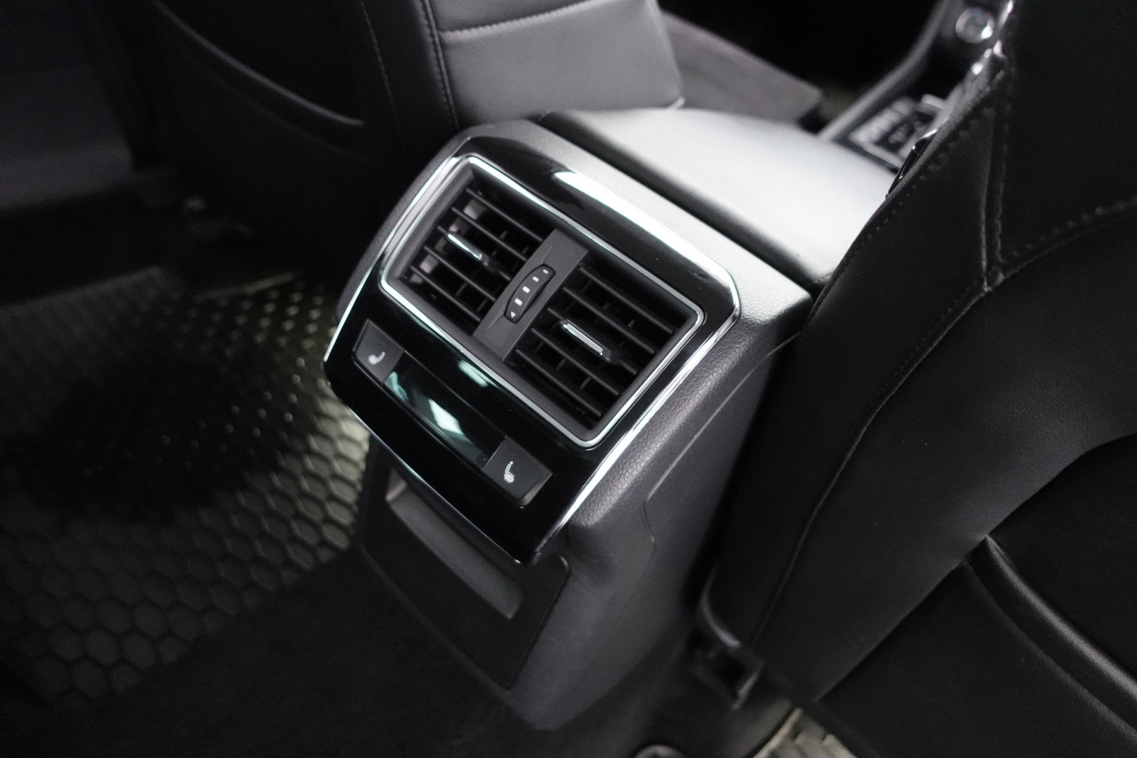 SKODA Superb 2017
