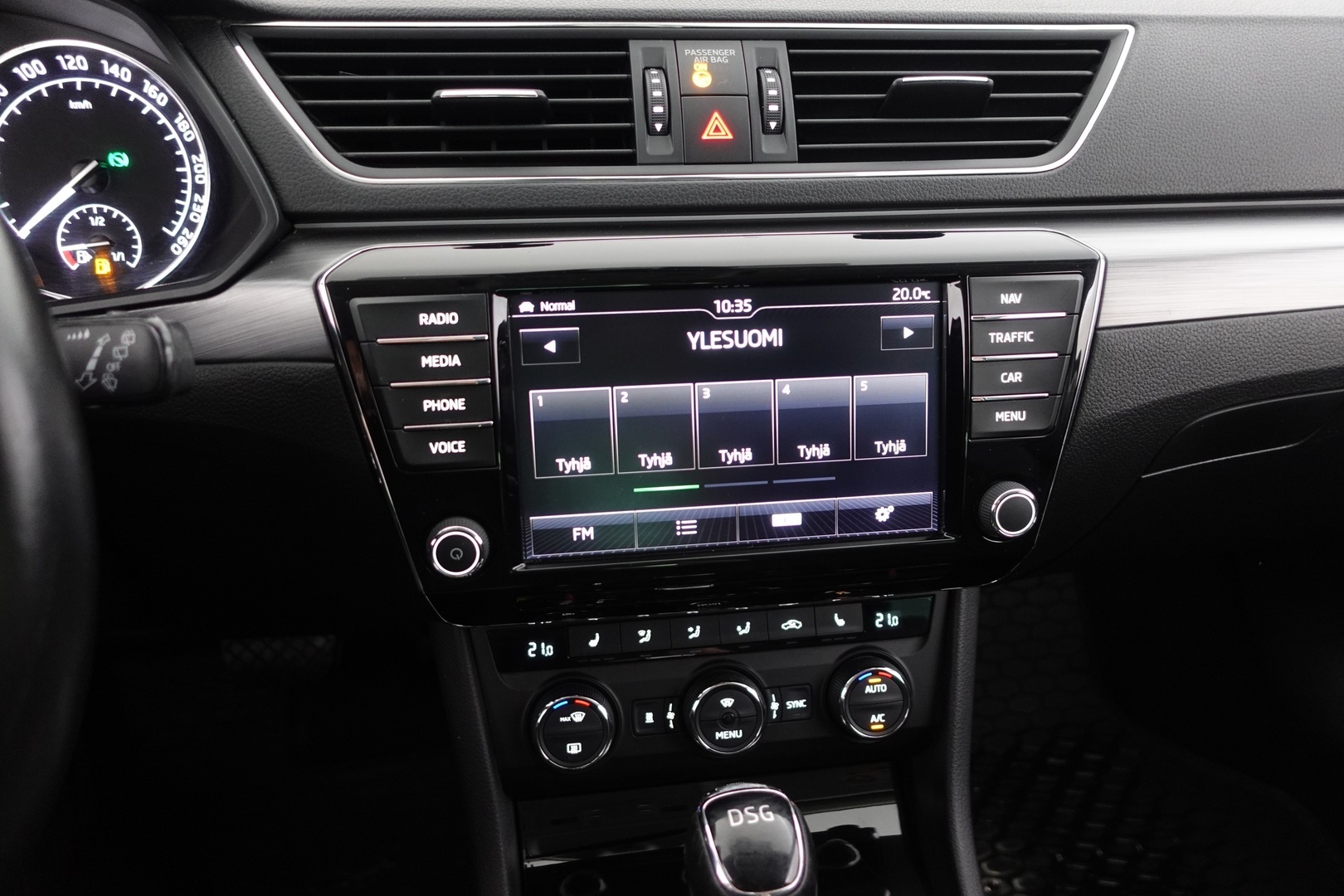 SKODA Superb 2017