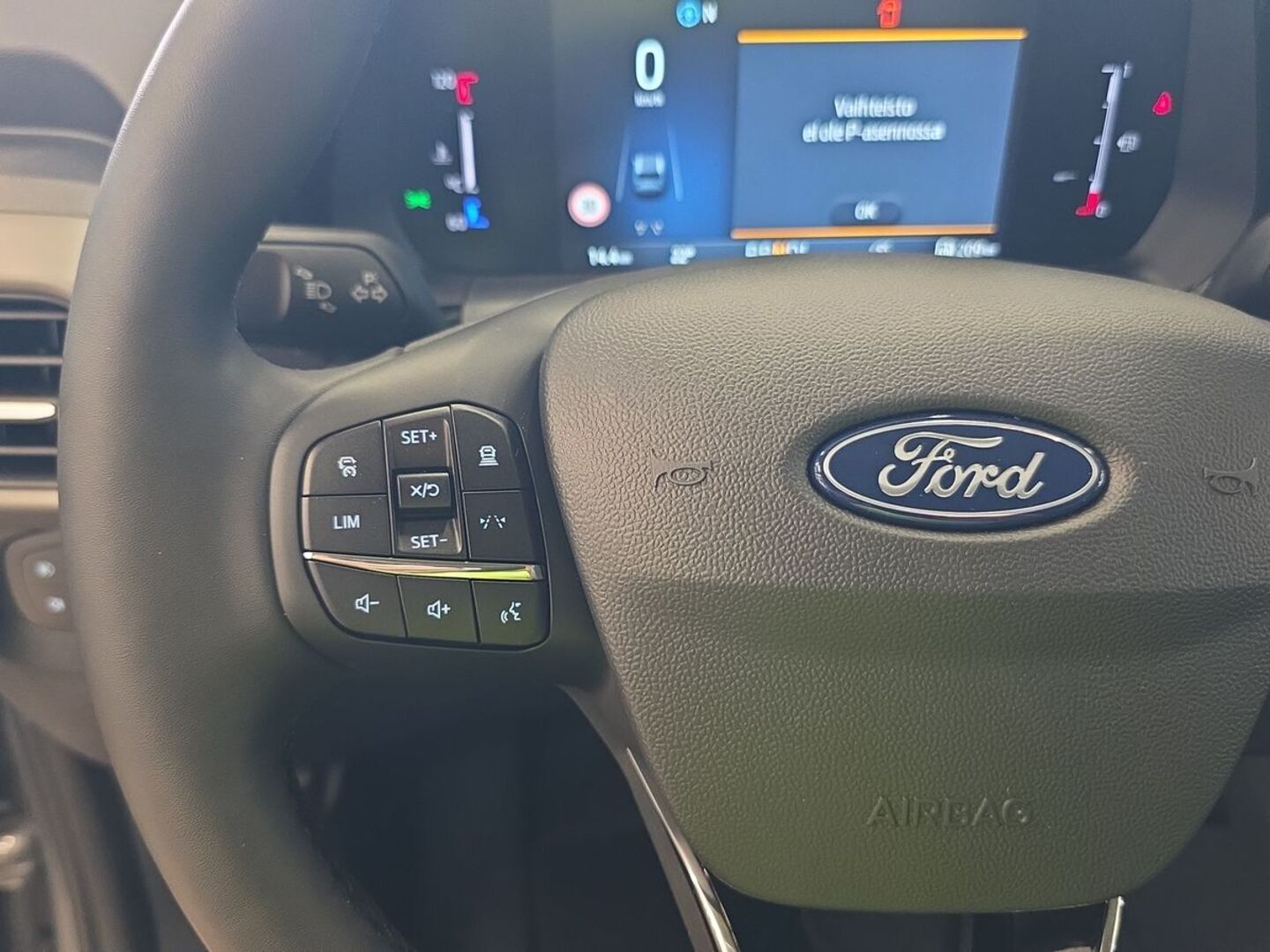 FORD TOURNEO COURIER 20