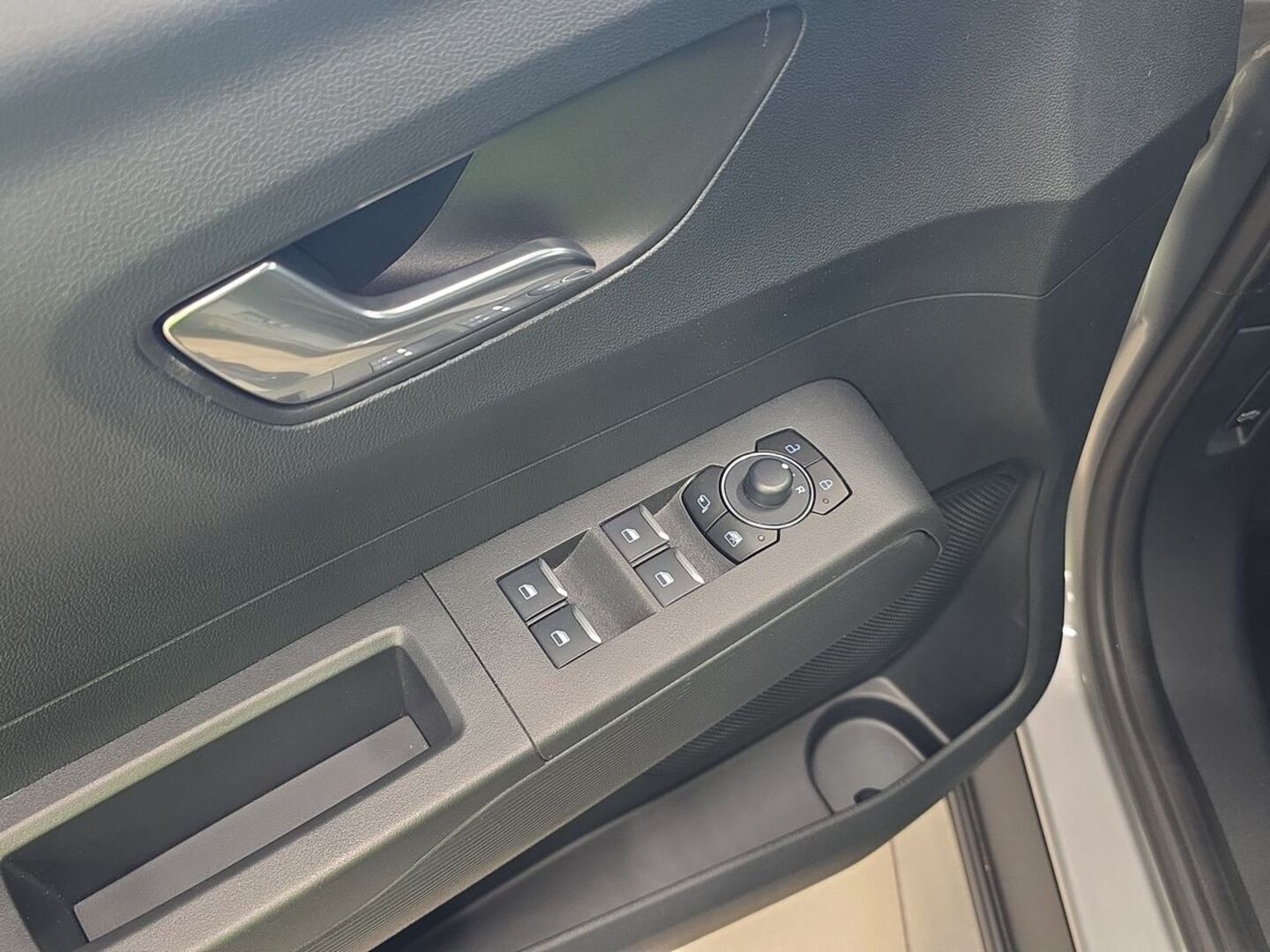 FORD TOURNEO COURIER 21