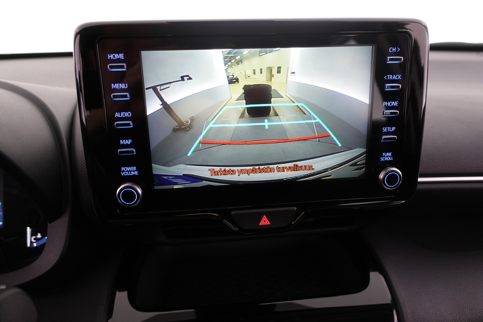 TOYOTA Yaris Cross 2023