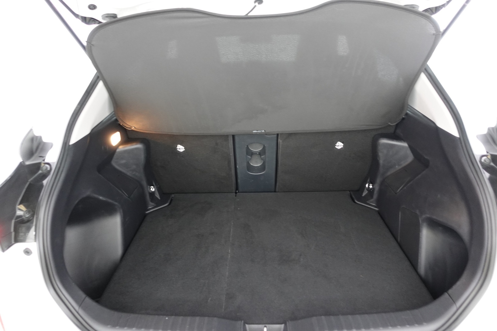 TOYOTA Yaris Cross 2023