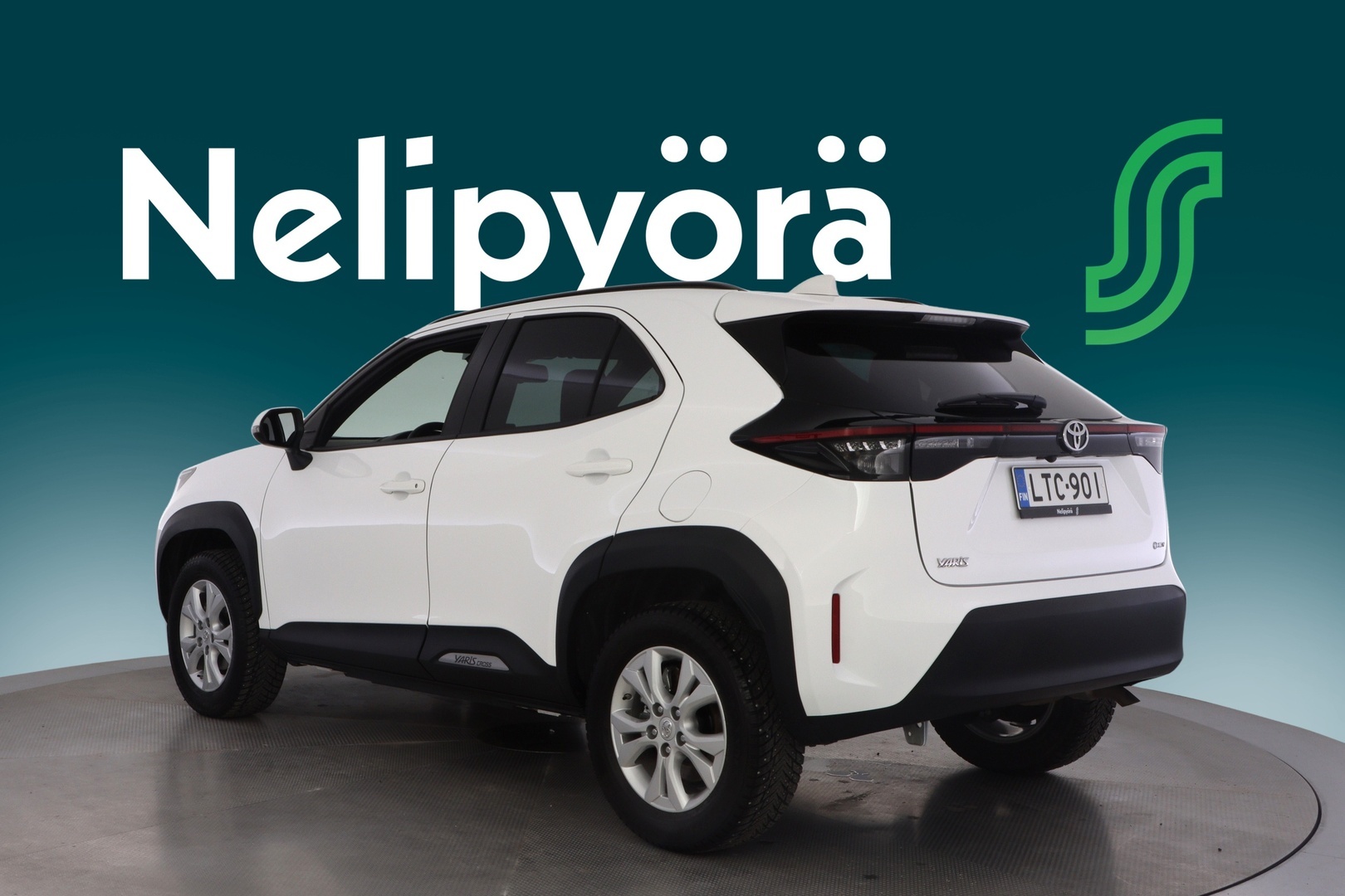 TOYOTA Yaris Cross 2025