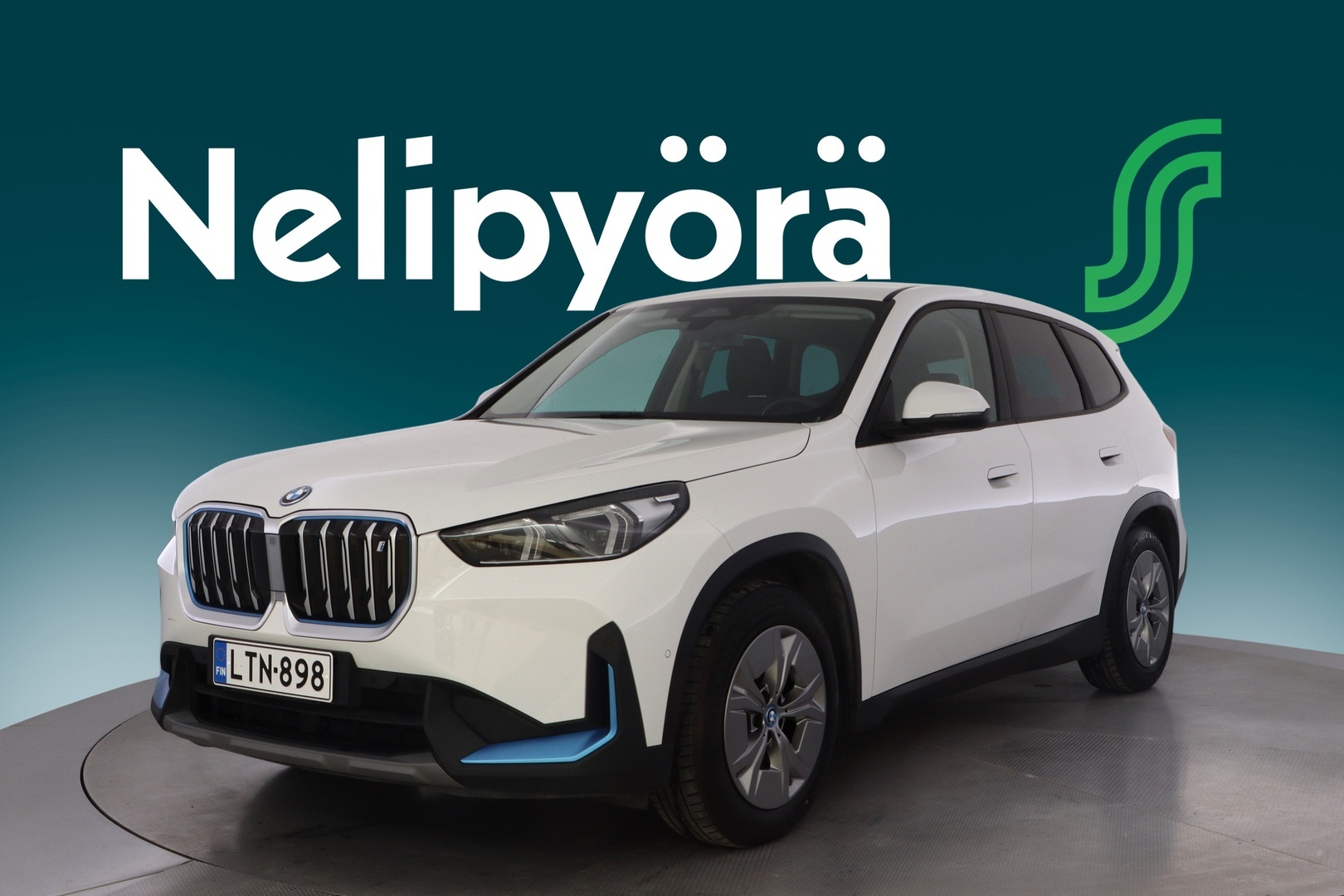 BMW iX1 2022