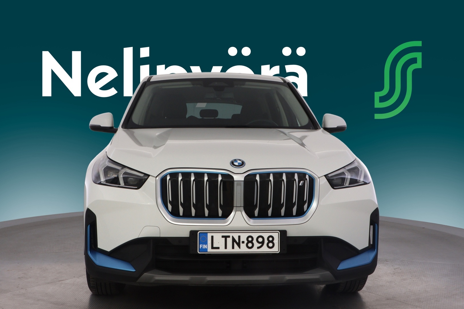 BMW iX1 2022