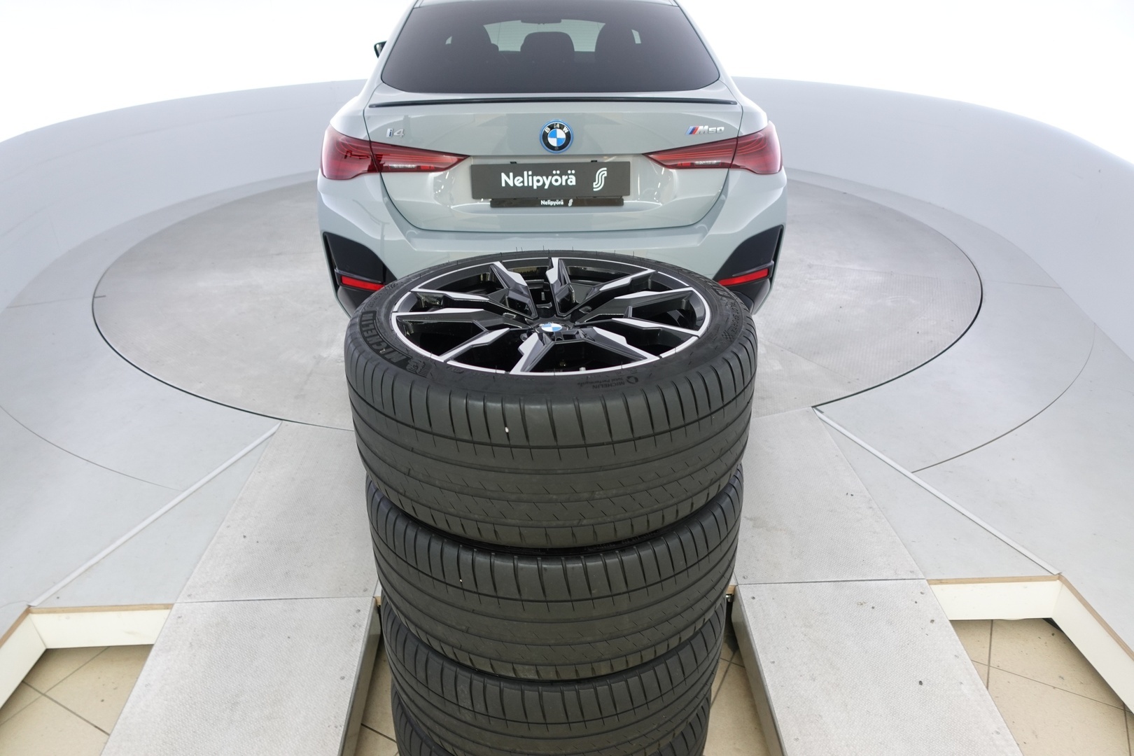BMW i4 2024