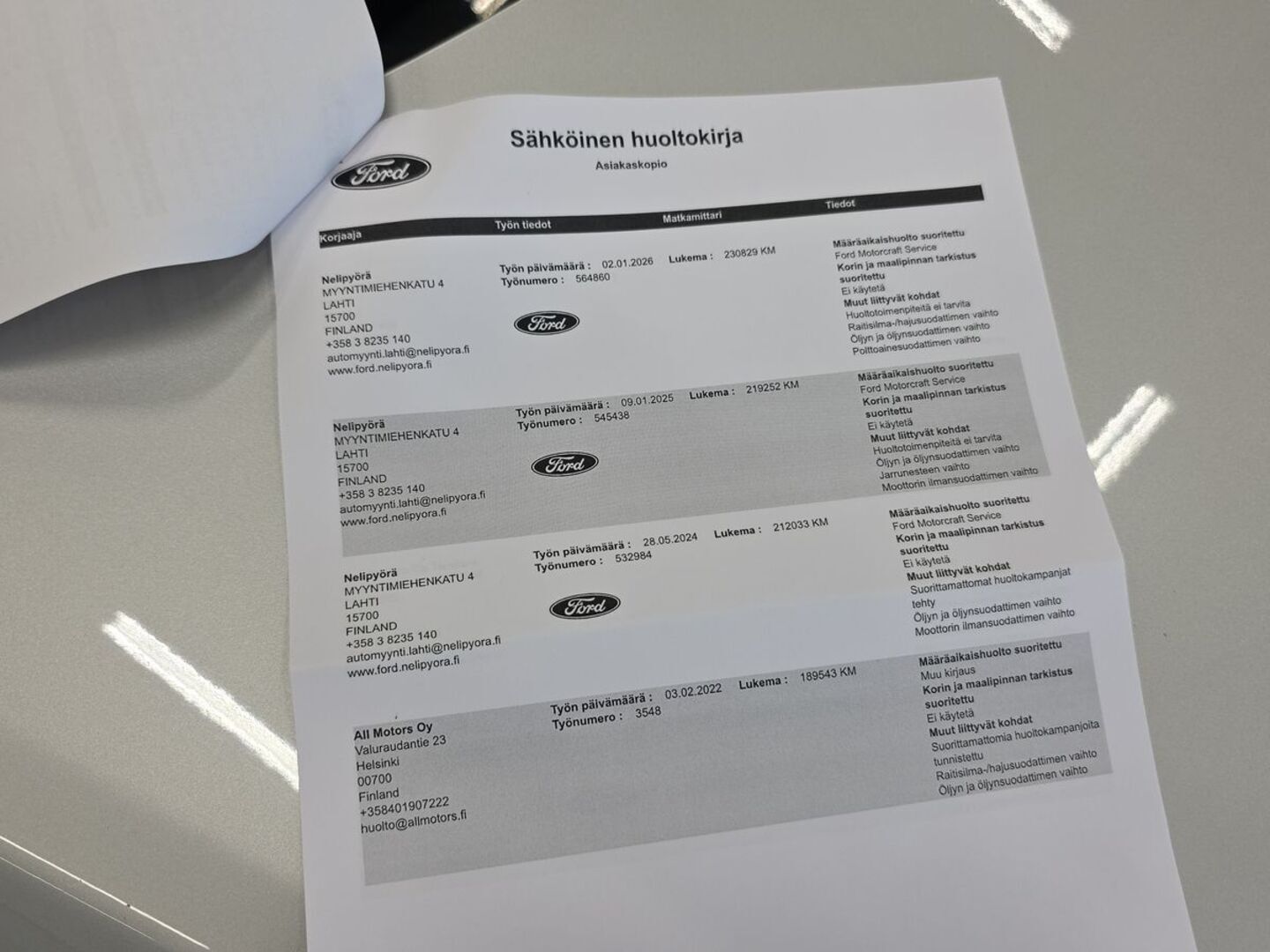 FORD Kuga 32