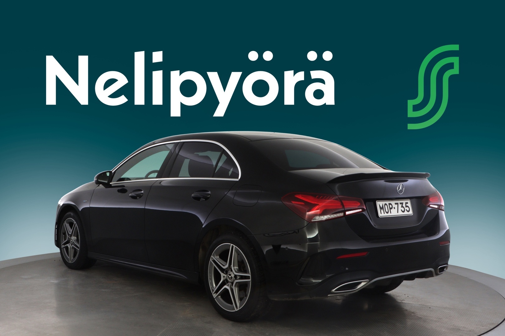 MERCEDES-BENZ A 2020