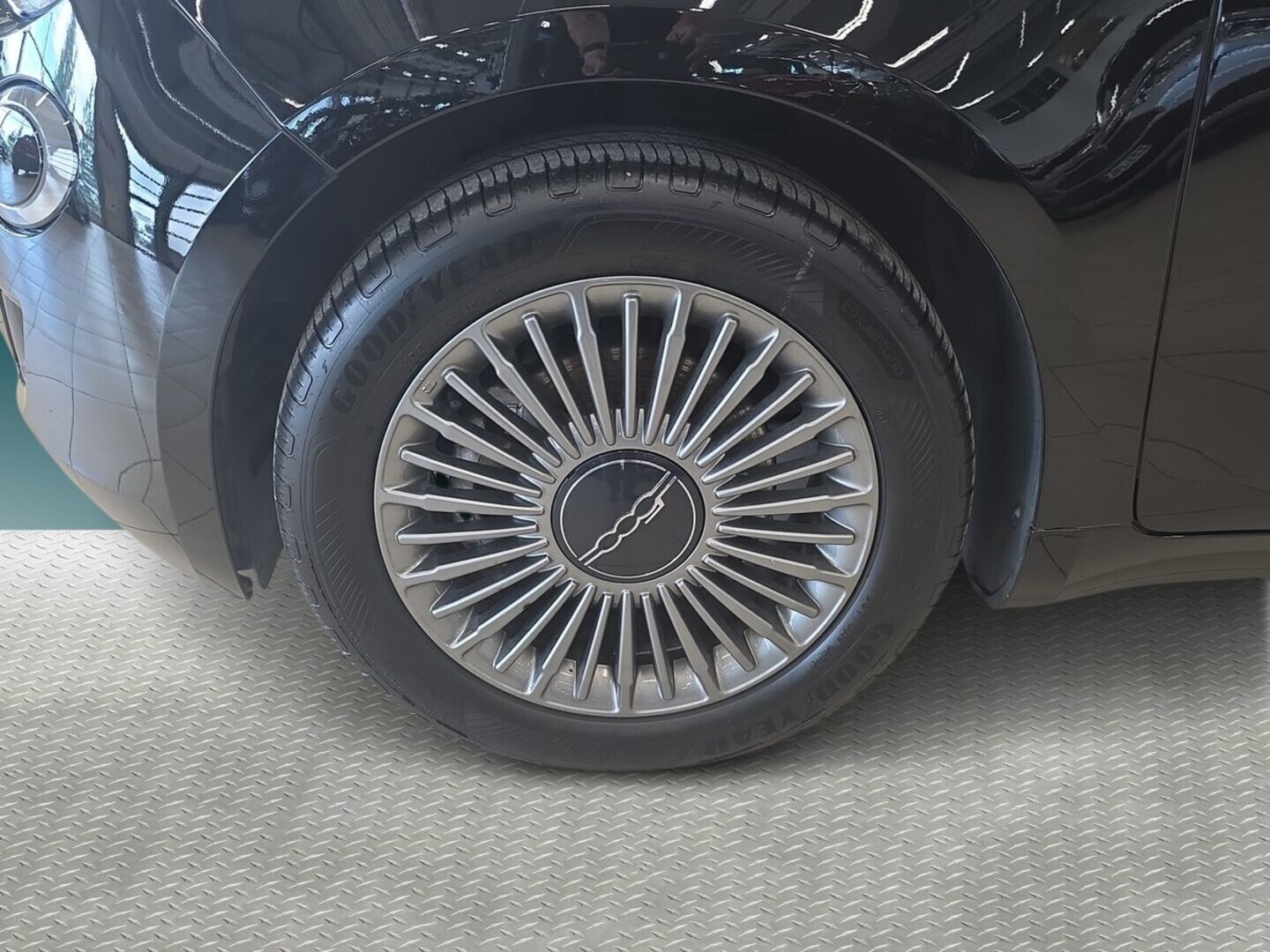 FIAT 500E 13
