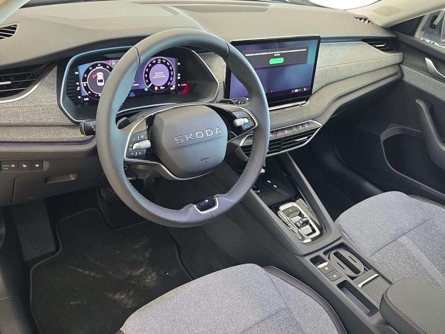 SKODA OCTAVIA 10