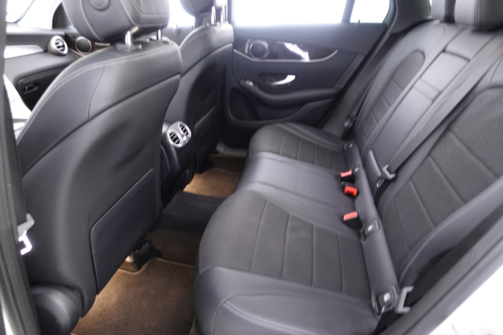 MERCEDES-BENZ GLC 2021