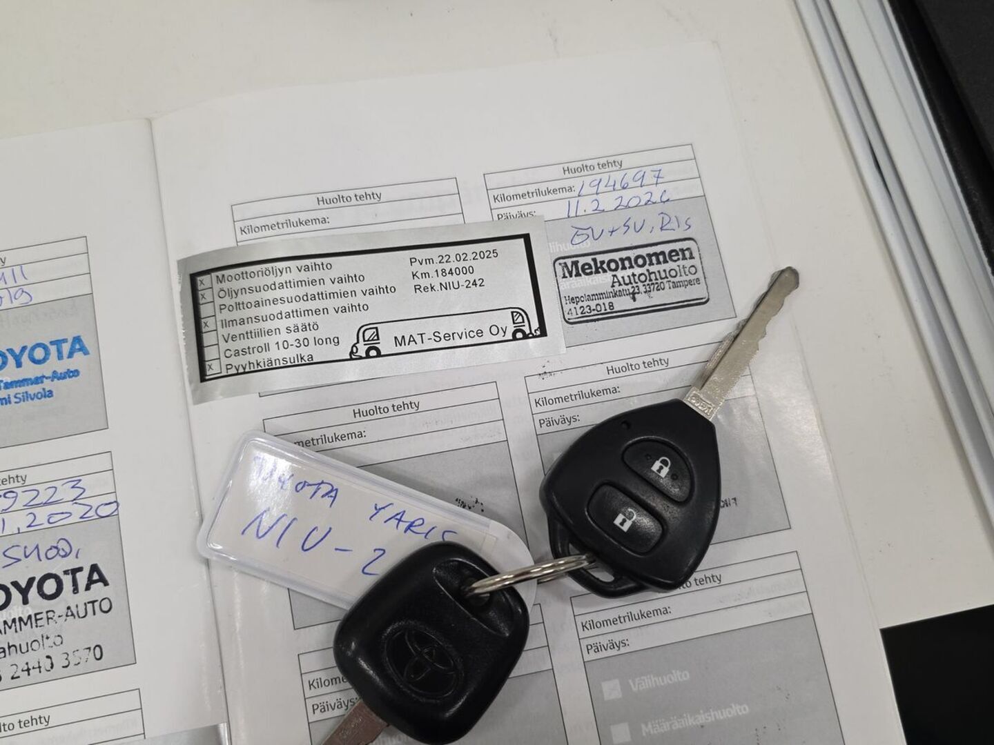 TOYOTA Yaris 2013